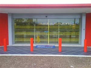 141mm-Fixed-Bollards-9