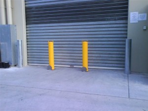 Removable-Bollard-Roller-Door-30